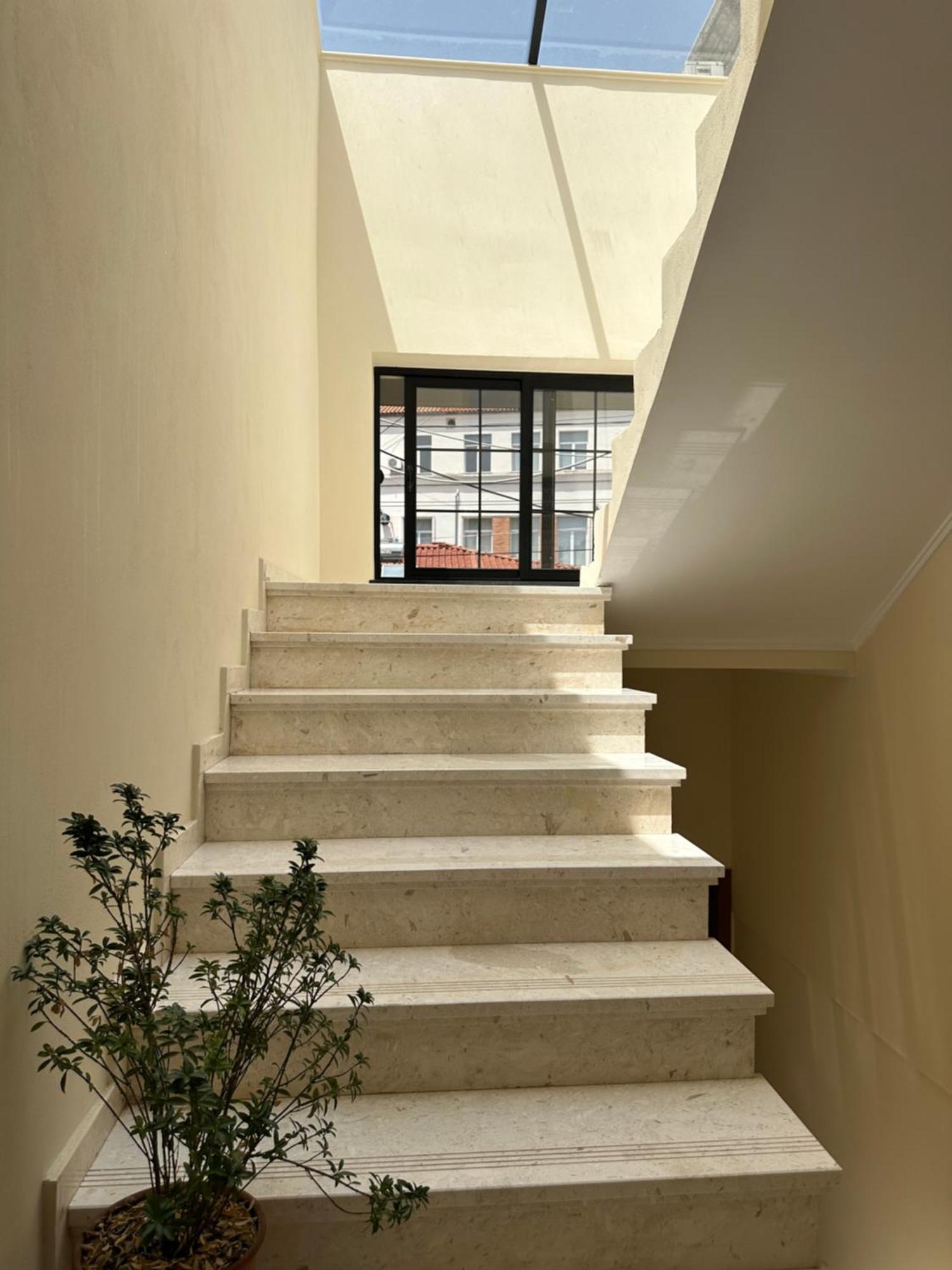 Central Comfort Suites Tiran Dış mekan fotoğraf