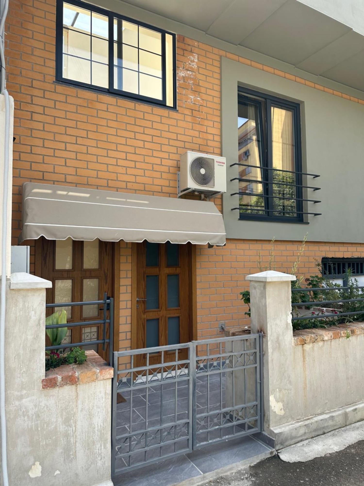 Central Comfort Suites Tiran Dış mekan fotoğraf