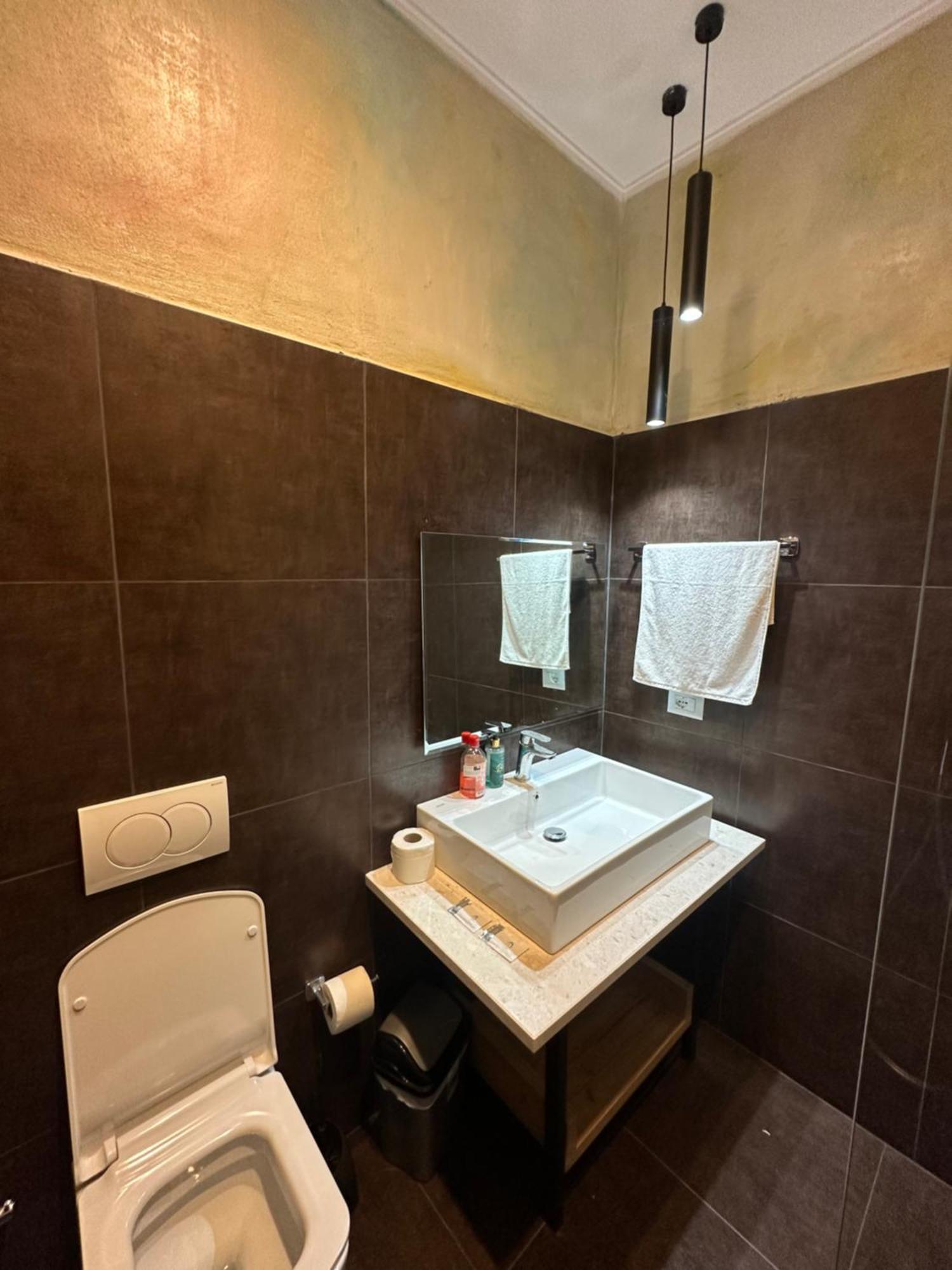 Central Comfort Suites Tiran Dış mekan fotoğraf