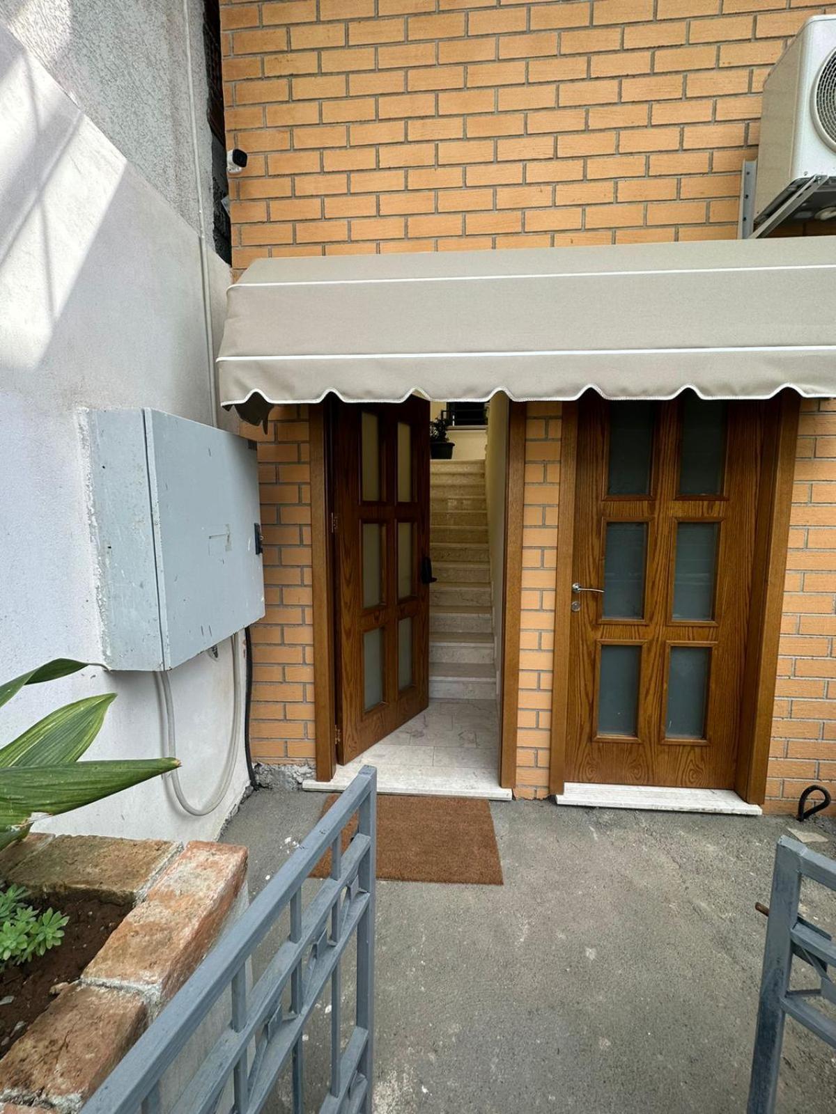 Central Comfort Suites Tiran Dış mekan fotoğraf